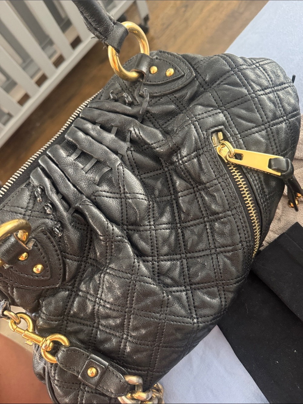 Marc Jacobs Black Quilted Leather Shoulder Bag with Gold Hardware - Picture 6 of 6